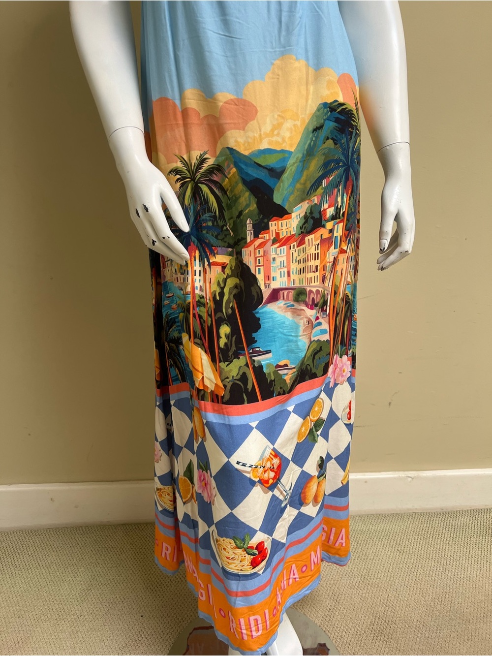 Paper Heart Maxi Dress - Picture 6 of 9